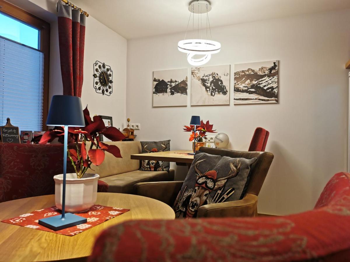 Oberauer Wagrain - Die Eco Familien Hotelpension B&B Eksteriør billede