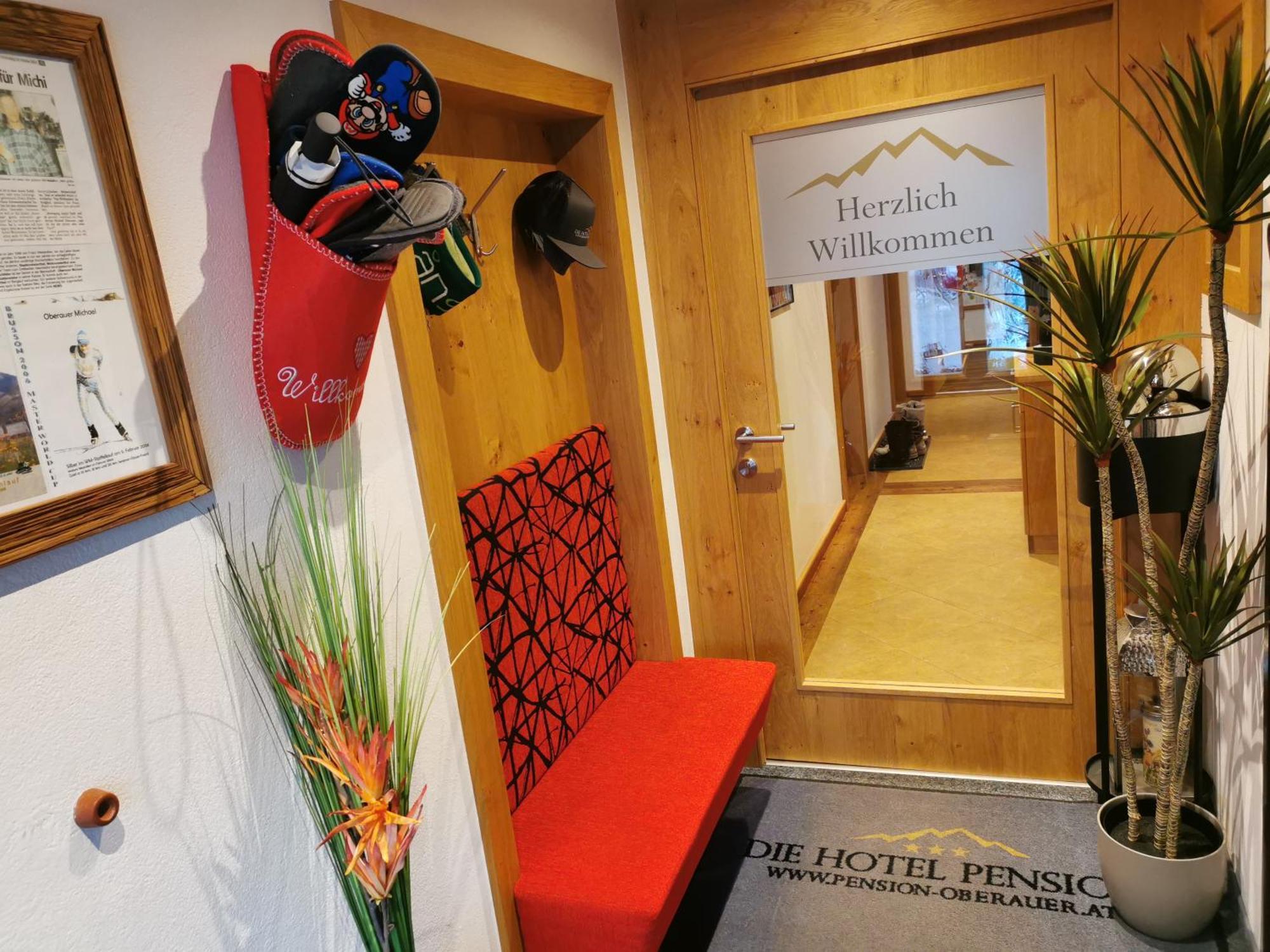 Oberauer Wagrain - Die Eco Familien Hotelpension B&B Eksteriør billede