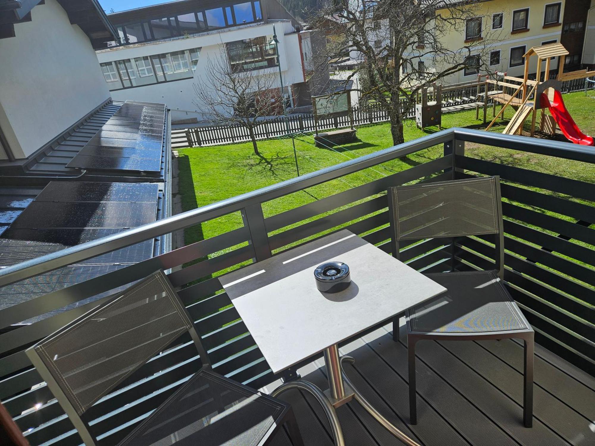 Oberauer Wagrain - Die Eco Familien Hotelpension B&B Eksteriør billede